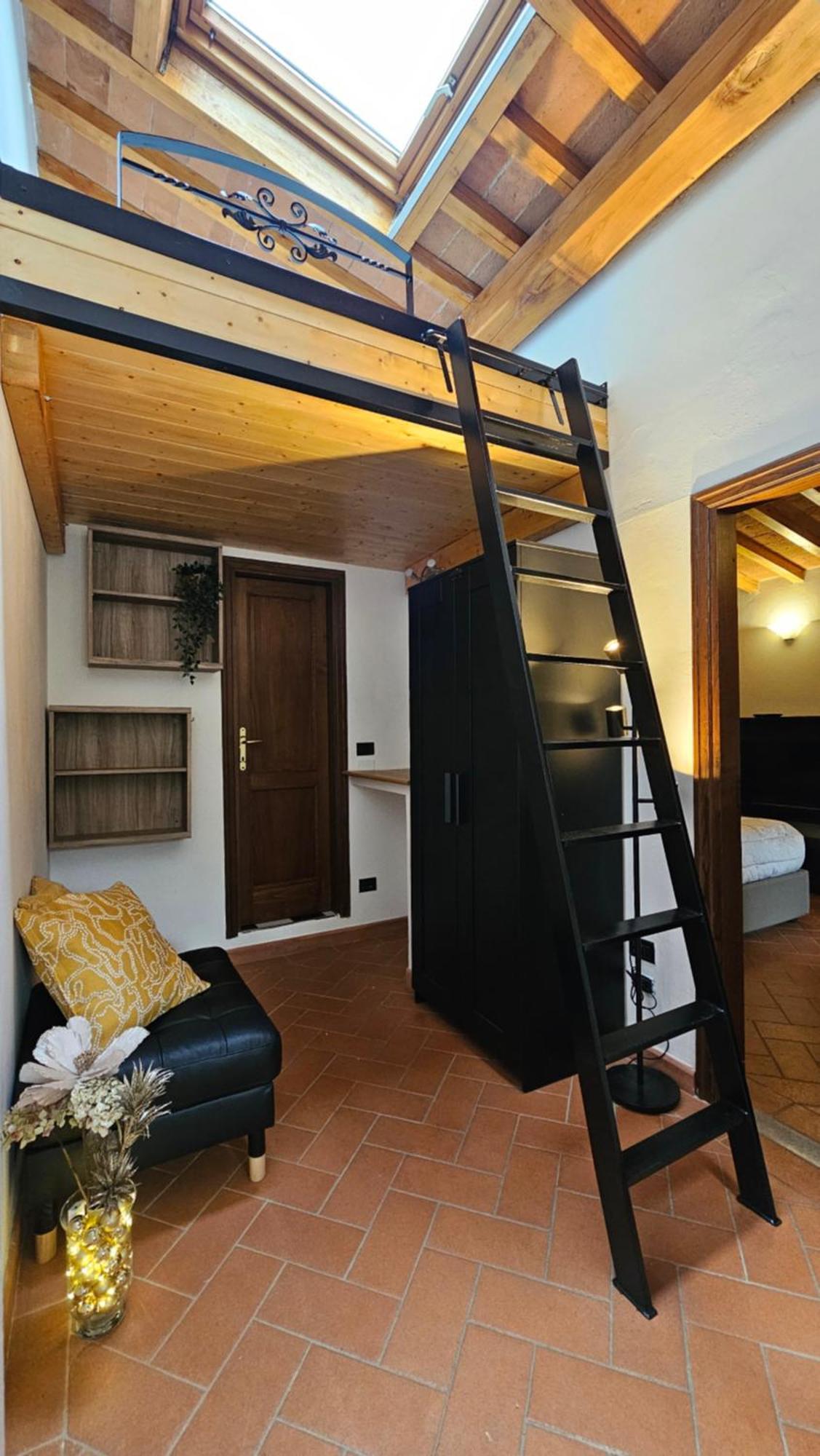 Lilium Domus Apartment Firenze Bagian luar foto